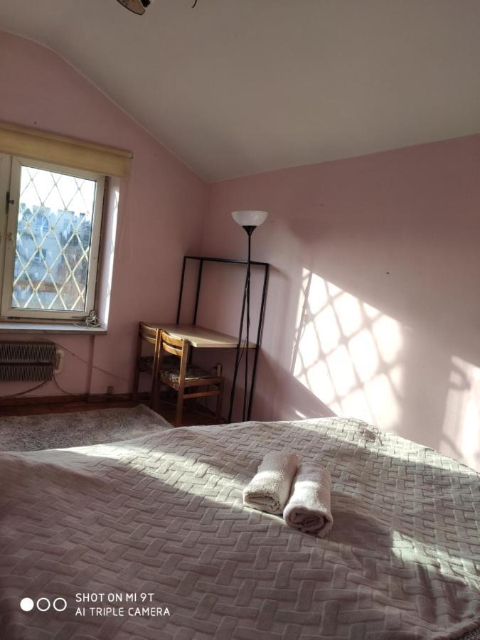 Popularna Guest Home Varšava Exteriér fotografie