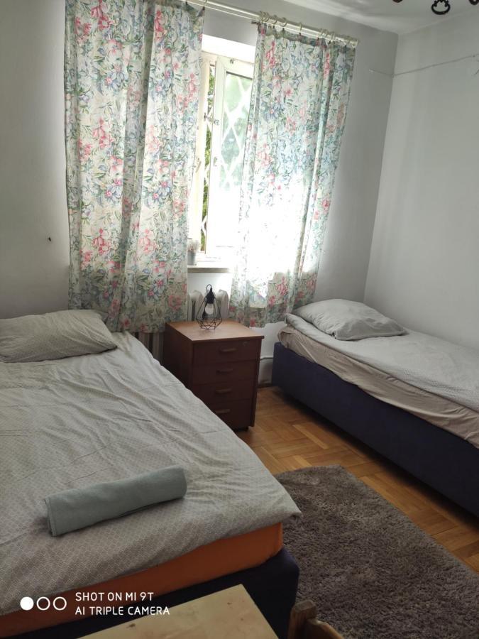 Popularna Guest Home Varšava Exteriér fotografie